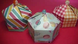 折り紙 テントのような蓋と箱 ギフトボックス 各２枚計４枚と糊を使います Origami Gift Box Mr Coin Channel １５ コインクン チャンネル 15 折り紙モンスター